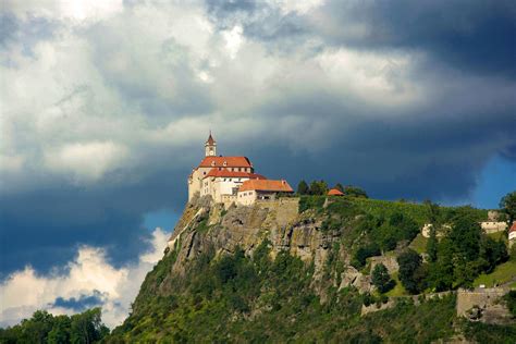 places    austria amateur traveler travel podcast