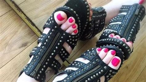 Jessica Gould Instagram Star’s Feet Earn Her 90k A Year