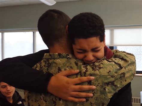 prepare to cry at these heartwarming videos of soldiers coming home business insider