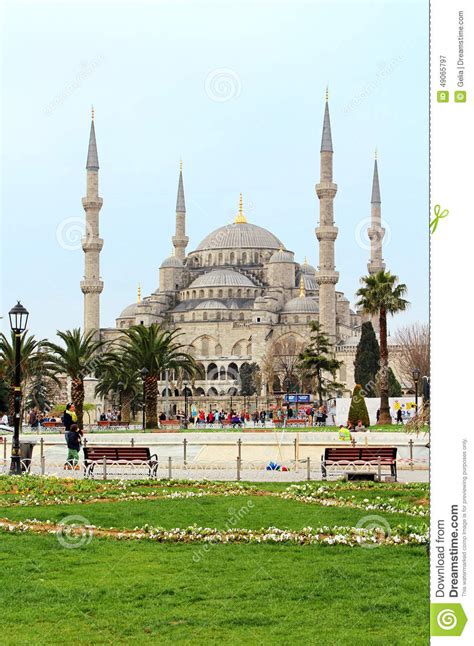 Sultan Ahmed Mosque And Tourists In Istanbul Turkey