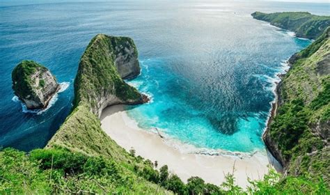 Why Bali Is Your Go To Holiday Destination This Year