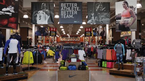 whats  sporting goods store worth veristrat