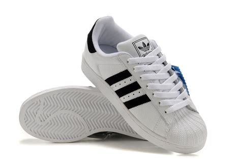 christmas wallpapers  images   latest adidas shoes  model adidas shoes adidas