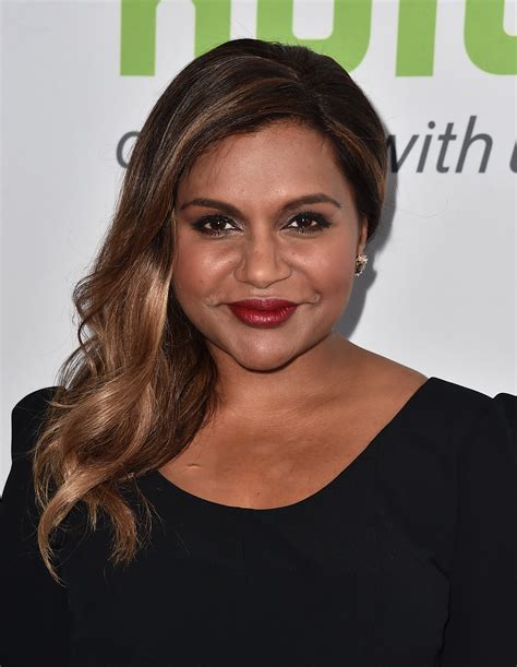 mindy kaling  making  sitcom  lesbians living  kansas