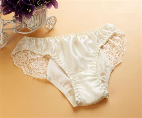 2021 wholesale hot pure silk lace panties women 100 mulberry silk sexy
