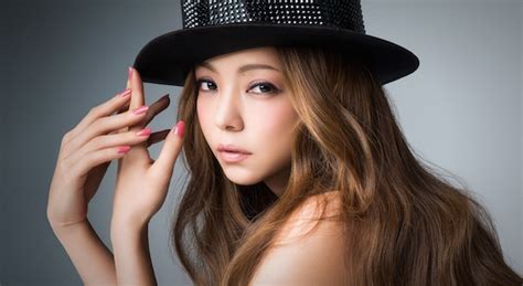 japanese female celebrities earn    tv commercials japan trends