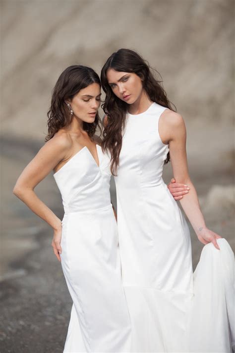 Wedding Gowns For Simple Modern Weddings Weddingomania
