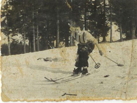 vintage ski fashion 48 snapshots of female skiers from