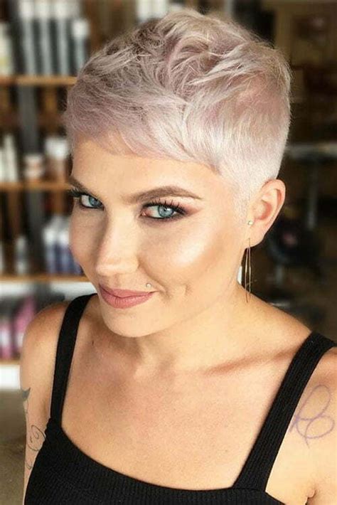 Sweet And Sexy Pixie Hairstyles For Women