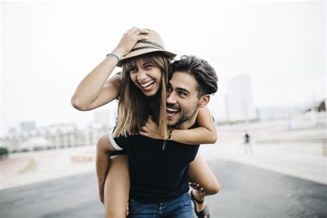7 Cute Relationship Goals For Couples