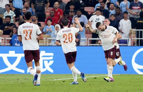 foto bungkam urawa red man city melenggang  final piala dunia klub