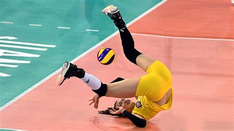 craziest volleyball libero actions womens volleyball hd youtube
