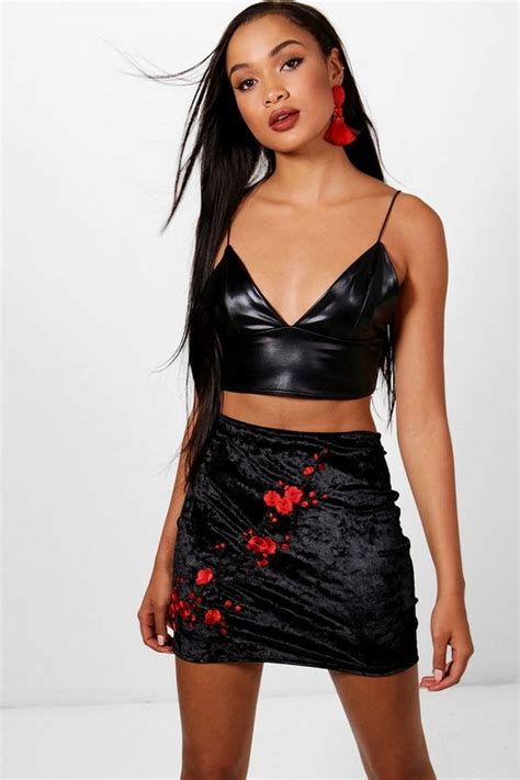 Lucy Crushed Velvet Embroidered Mini Skirt Boohoo