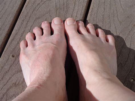 bare feet picture  photograph  public domain