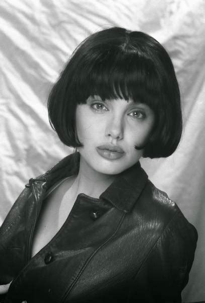 First Photo Shoots Of Hot Angelina Jolie When She Was 15 Years Old 29