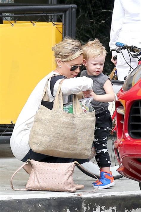 hilary duff and mike comrie take their son luca to brunch