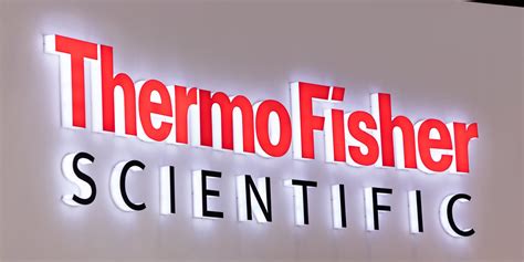 thermo fisher forges  billion deal  buy  contract player