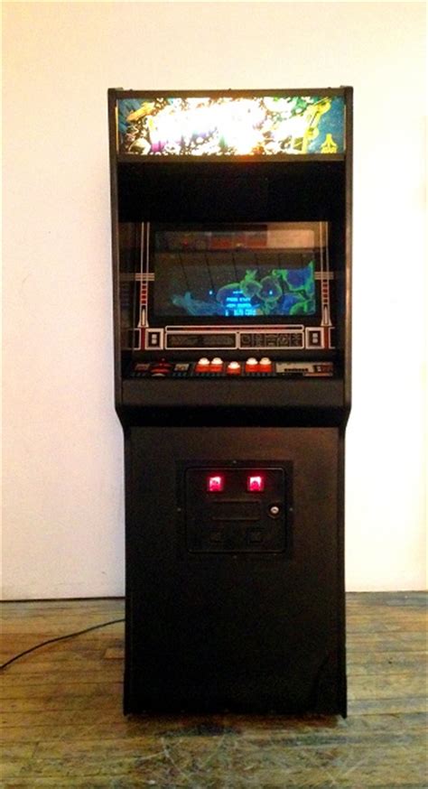 arcade specialties asteroids deluxe video arcade game for sale