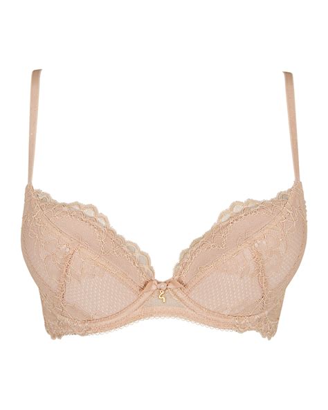 the best push up bras to give breasts of all sizes that extra lift