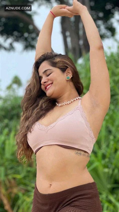 Bhagyashree Mote Hot And Sexy Pics Aznude