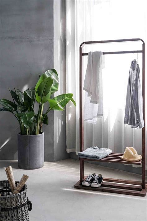 minimalist interior design  expert style guide  achieve