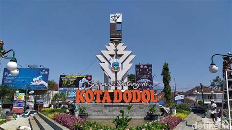 tempat wisata favorit  garut   liburan jurnalposmedia