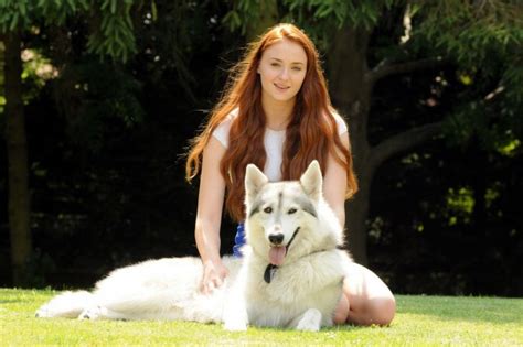 Sansa Stark S Actress Adopted Her Real Life Direwolf