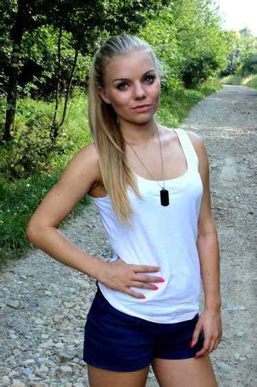 Im Happybirthday Jung Czechgirl Czech Girl Hot Sex Picture