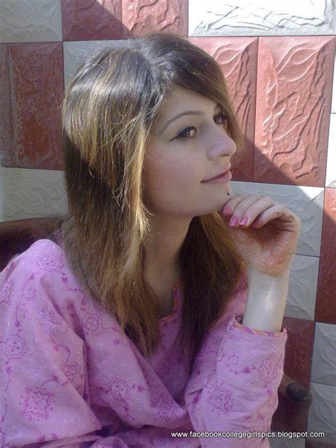 hot facebook girls profile pictures 30 pics facebook