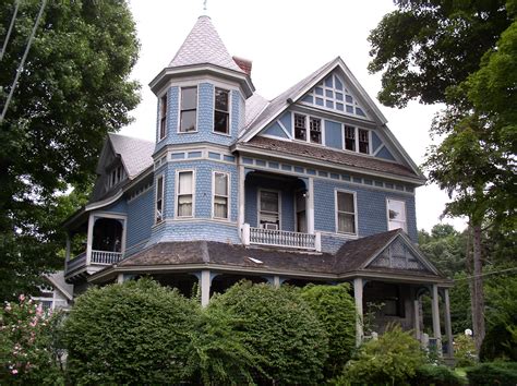 queen anne architectural styles  america  europe