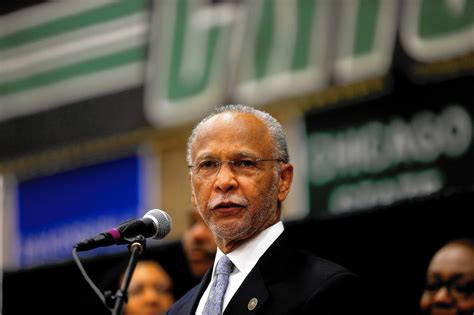 chicago state president is accused of pushing fake claims