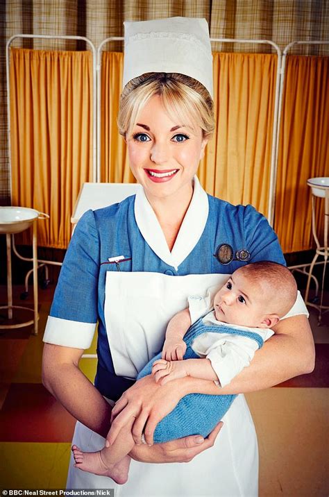 Helen George Reveals Why She S Swapped Her Prim Call The