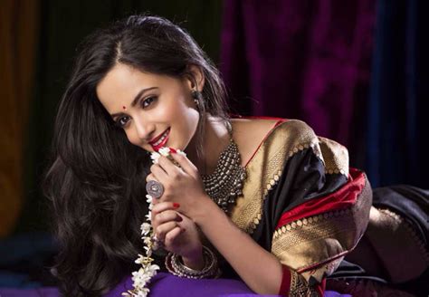 top 10 most beautiful and hottest marathi actresses marathi stories hindi stories gujarati