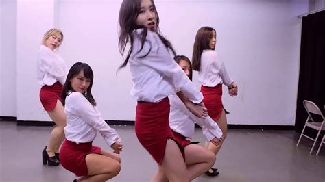 Serendipity Da Booties Aoa Miniskirt [dance Cover