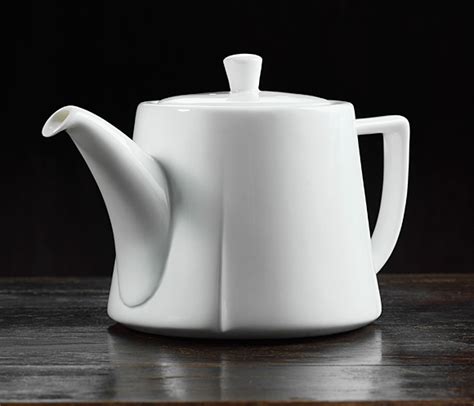 designscoutdk  emperors teapot