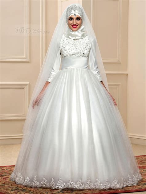 Three Quarter Sleeve Muslim Wedding Dress White Ball Gown 2017 Hot Sale