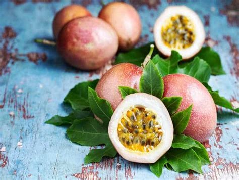 Top 4 Reasons Why Passion Fruit Is So Expensive 2023 Bronnie Bakes