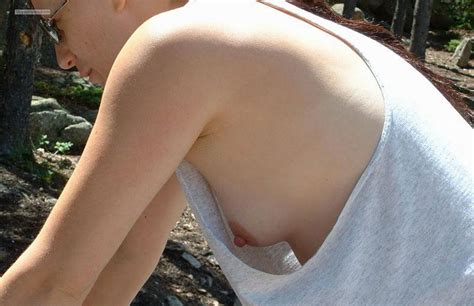 wet amateur cleavage