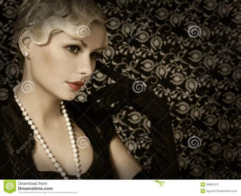 Retro Woman Portrait Of Fashion Beautiful Blonde Vintage