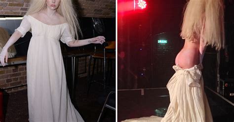 Lady Gaga Strips Naked On Stage At London Nightclub G A Y Irish