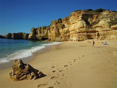 beaches  open  reduced capacity  portugal news