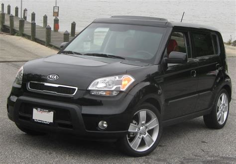 kia soul  car price specification review images