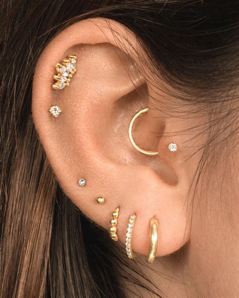 Gold Ear Piercing Jewellery In 2021 Earings Piercings Pretty Ear