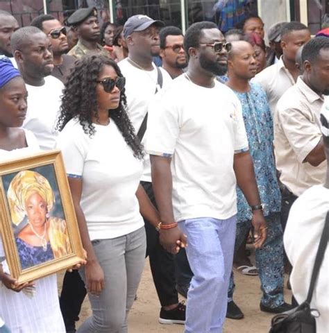 more photos mercy johnson in tears as she buries her mom information nigeria