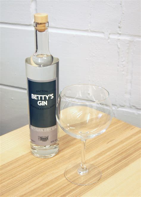 betty s gin heart of suffolk distillery