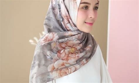Hijab Malaysia Segi Empat