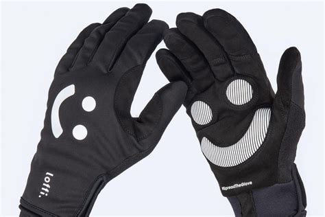 winter cycling gloves keeping hands warm   coldest months cycling weekly