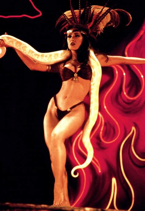 The Best Hourglass Bodies Of All Time From Raquel Welch To Beyoncé
