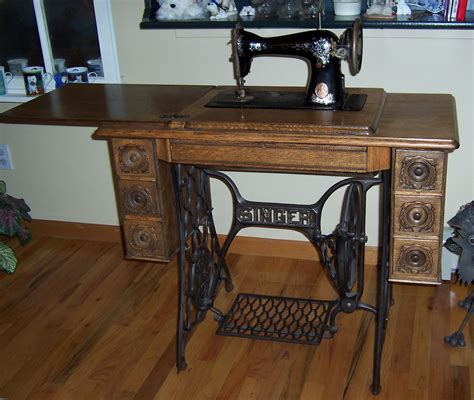 antique singer sewing machine model