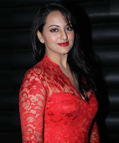 sonakshi sinha in red dress beautiful indian actress